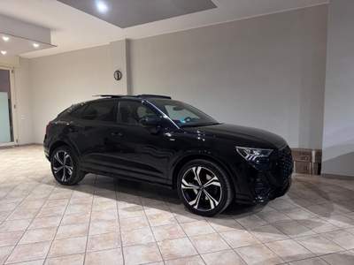 Audi Q3 SPORTBACK SPB 40 TDI quattro S tronic S Line Identity Black Tetto Nero usata Andria