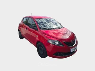 Lancia Ypsilon 5 porte S&S Hybrid Silver Rosso usata Pisa