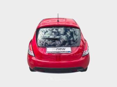Lancia Ypsilon 5 porte S&S Hybrid Silver Rosso usata Pisa
