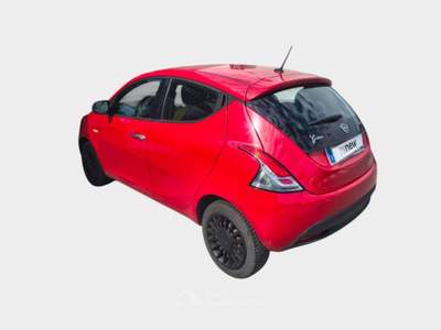 Lancia Ypsilon 5 porte S&S Hybrid Silver Rosso usata Pisa