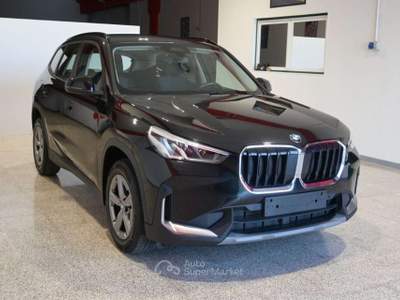 BMW X1 X1 BMW X1 NEW 18D 136CV STEPTRONIC S-DRIVE ( FARI LED Nero usata Salerno