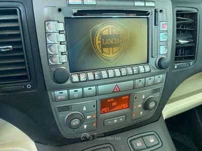 Lancia Musa 1.9 MJT PLATINO Tetto/Navi/Pelle Nero usata Corato