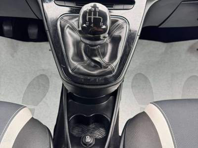Lancia Ypsilon Ypsilon III 1.2 BENZINA 69CV 2014 Nero usata Latina