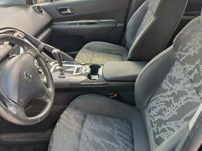 Peugeot 3008 cambio robotizzato S.&S. Business Nero usata Altamura