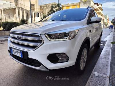 Ford Kuga 2WD Titanium Bianco usata CORATO