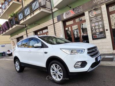 Ford Kuga 2WD Titanium Bianco usata CORATO