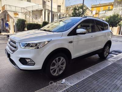 Ford Kuga 2WD Titanium Bianco usata CORATO