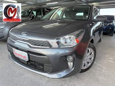 Kia Rio 5 porte Eco GPL 2017 Grigio usata Pozzuoli