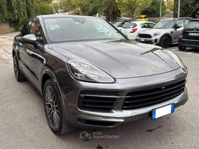 Porsche Cayenne Cayenne Coupe 3.0 e-hybrid Grigio usata Castel Gandolfo