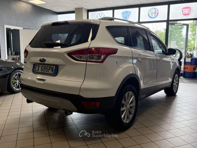 Ford Kuga 2.0 tdci Titanium 4wd s&s 150cv E6 usata BRESCIA