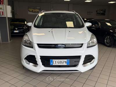 Ford Kuga 2.0 tdci Titanium 4wd s&s 150cv E6 usata BRESCIA