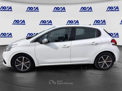 Peugeot 208 5p 1.2 puretech Allure gpl 82cv Bianco usata Cavezzo
