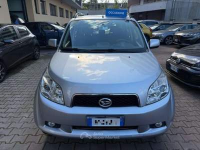 Daihatsu Terios 1.5 4WD SX O/F AUTOMATICA!!! Argento usata Sesto San Giovanni
