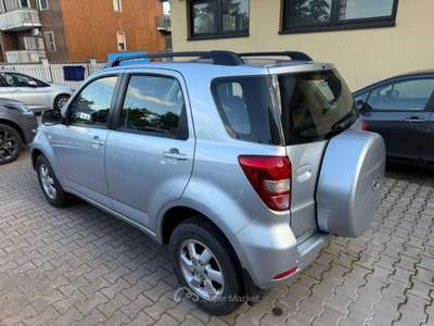 Daihatsu Terios 1.5 4WD SX O/F AUTOMATICA!!! Argento usata Sesto San Giovanni