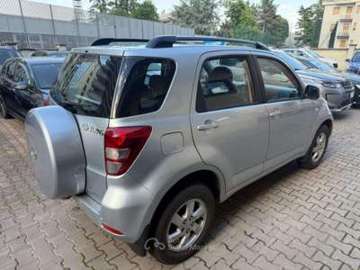 Daihatsu Terios 1.5 4WD SX O/F AUTOMATICA!!! Argento usata Sesto San Giovanni