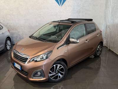Peugeot 108 1.2 BENZINA 5 porte Allure TOP! CABRIO Bronzo usata Cornaredo
