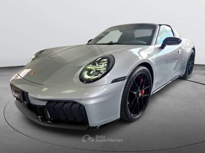 Porsche 911 911 VIII 992 Targa 911 Targa 3.6 4 GTS auto Argento usata Volla