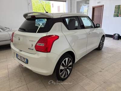 Suzuki Swift 11/2019 1.2 Hybrid Cool OK NEOPATENTATI Bianco usata Ravenna