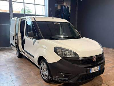Fiat Doblò 1.6mjt 105cv FURGONE Bianco usata Salerno