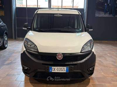 Fiat Doblò 1.6mjt 105cv FURGONE Bianco usata Salerno