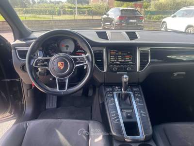 Porsche Macan Macan I 2014 3.0d S 250cv pdk Nero usata Bastia Umbra