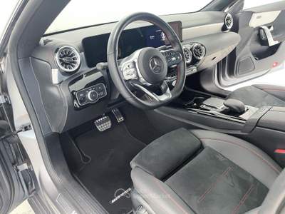 Mercedes-Benz CLA 200 Premium 4matic auto Grigio usata Bassano del Grappa
