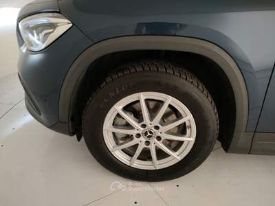 Mercedes-Benz GLA Gla 180 d business extra auto Blu/Azzurro usata Porto Mantovano