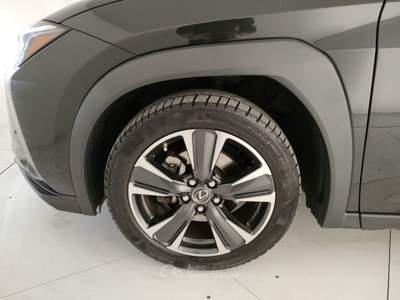 Lexus UX Ux 250h 2.0 luxury 4wd cvt Nero usata Porto Mantovano