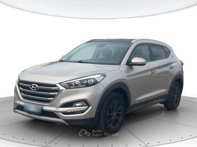 Hyundai Tucson Tucson 1.7 crdi xpossible 2wd 115cv Oro usata Rovigo