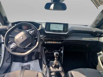 Peugeot 2008 N2008 1.2 pt 130cv allure pack Bianco usata Varese