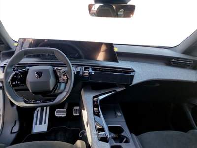 Peugeot 5008 5008 1.2 hybrid gt 136cv e-dcs6 Bianco usata Varese