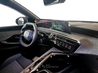 Peugeot 3008 3008 1.2 hybrid allure 136cv e-dcs6 Grigio usata Varese