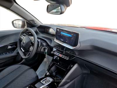 Peugeot 2008  1.2 hybrid allure 136cv e-dcs6 Rosso usata Varese