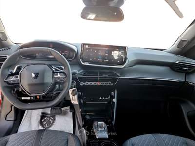 Peugeot 2008  1.2 hybrid allure 136cv e-dcs6 Rosso usata Varese