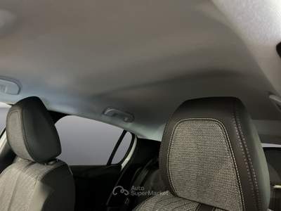 Peugeot 208  1.2 puretech allure s&s 100cv Bianco usata Varese