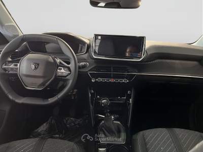 Peugeot 208  1.2 puretech allure s&s 100cv Bianco usata Varese