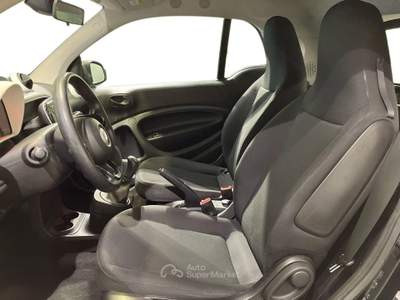 Smart ForTwo fortwo coupe 1.0 71cv Passion Bianco usata Como