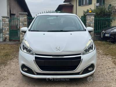 Peugeot 208 GPL 5P ALLURE NEOPAT KMCERT UNICOPR usata Odolo