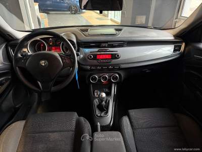 Alfa Romeo Giulietta Giulietta 1.4 Turbo 120 CV GPL Prog. Nero usata San Michele salentino