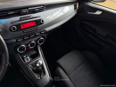 Alfa Romeo Giulietta Giulietta 1.4 Turbo 120 CV GPL Prog. Nero usata San Michele salentino