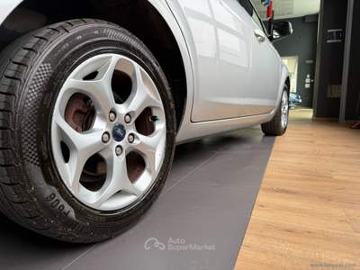 Ford Focus Focus 1.6 TDCi 110 CV SW Ikon DPF Grigio usata San Michele salentino