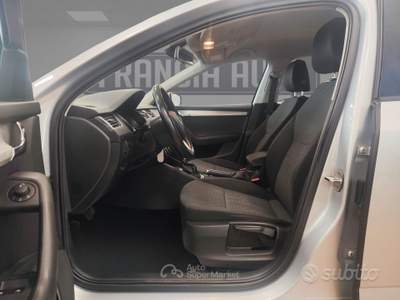 Skoda Octavia wagon 2.0 TDI 150cv -GANCIO TRAINO- usata MONTE SAN GIUSTO