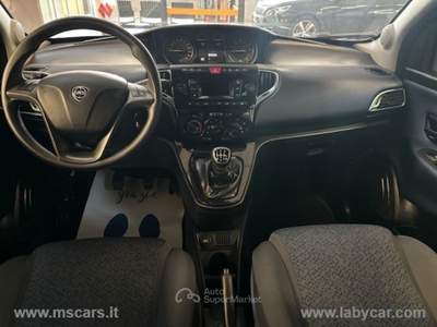 Lancia Ypsilon Ypsilon 1.0 FireFly 5p. S&S Hybrid Oro Nero usata Rivoli