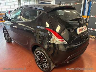 Lancia Ypsilon Ypsilon 1.0 FireFly 5p. S&S Hybrid Oro Nero usata Rivoli