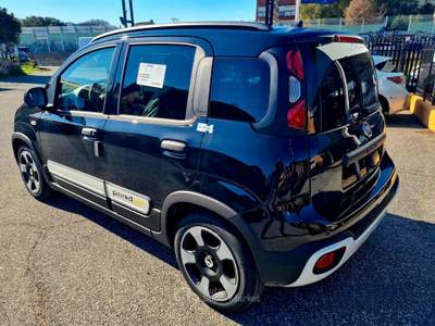 Fiat Pandina 1.0 Hybrid Cross*APPLE CARPLAY*5p*CRU usata Roma