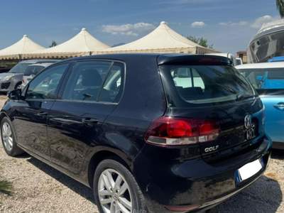 Volkswagen Golf 1.6 TDI DPF 5p. Highline Nero usata ANGRI