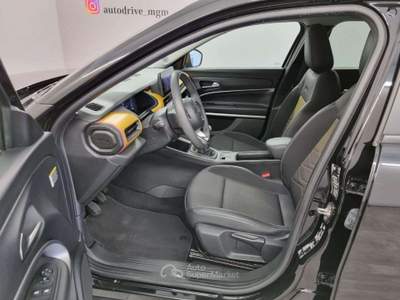 Jeep Avenger 1.2 Turbo 100 CV Summit Nero usata Erba