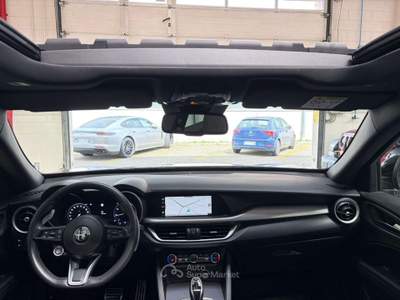 Alfa Romeo Stelvio 2.0 t Veloce Q4 280cv auto Nero usata Milano
