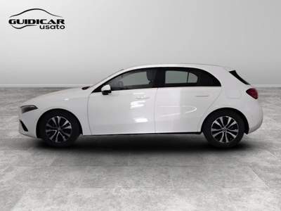 Mercedes-Benz Classe A 180 D Advanced 8G-DCT Bianco usata Lucca