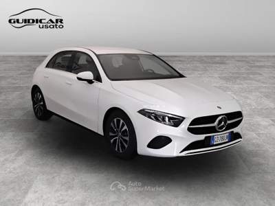 Mercedes-Benz Classe A 180 D Advanced 8G-DCT Bianco usata Lucca